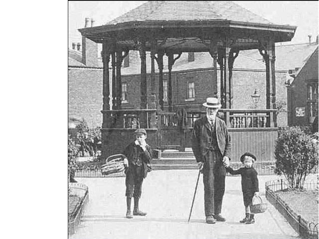 War Memorial-inc memorial gardens & railings